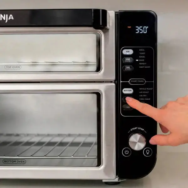 12-In-1 FlexDoor Dual-Oven System – FlavorSeal Sealing, Rapid Top Oven & Convection Air Fryer Base