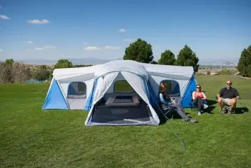 16-Person Family Cabin Tent – Three-Room Layout with Multiple Entry Options 2