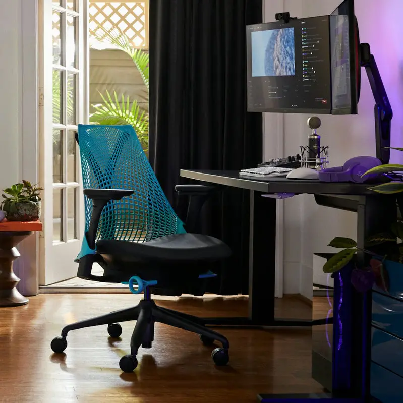 Sayl Elite Gaming Chair – Premium Mesh, Memory Foam Cushioning, Rocker Mechanism